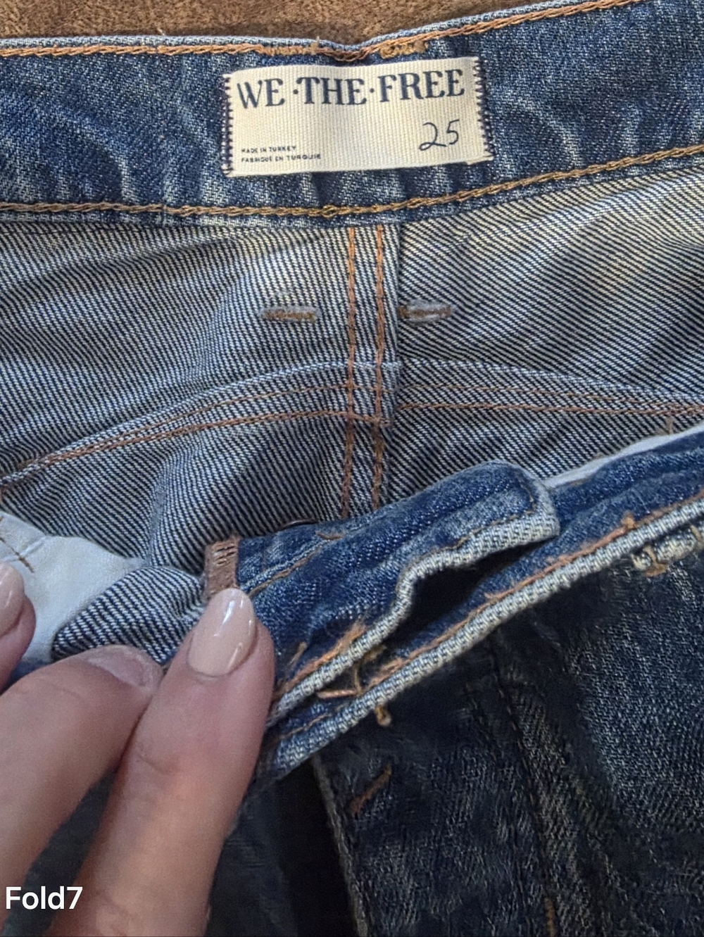 NWOT Free PeopleWe The Free Good Luck Mid-Rise Wide Leg Barrel Jeans 25 - Picture 2 of 4